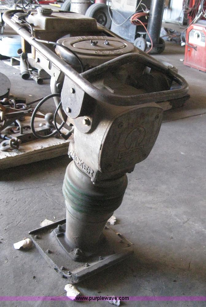 image for item AX9892 Wacker BS62Y compactor