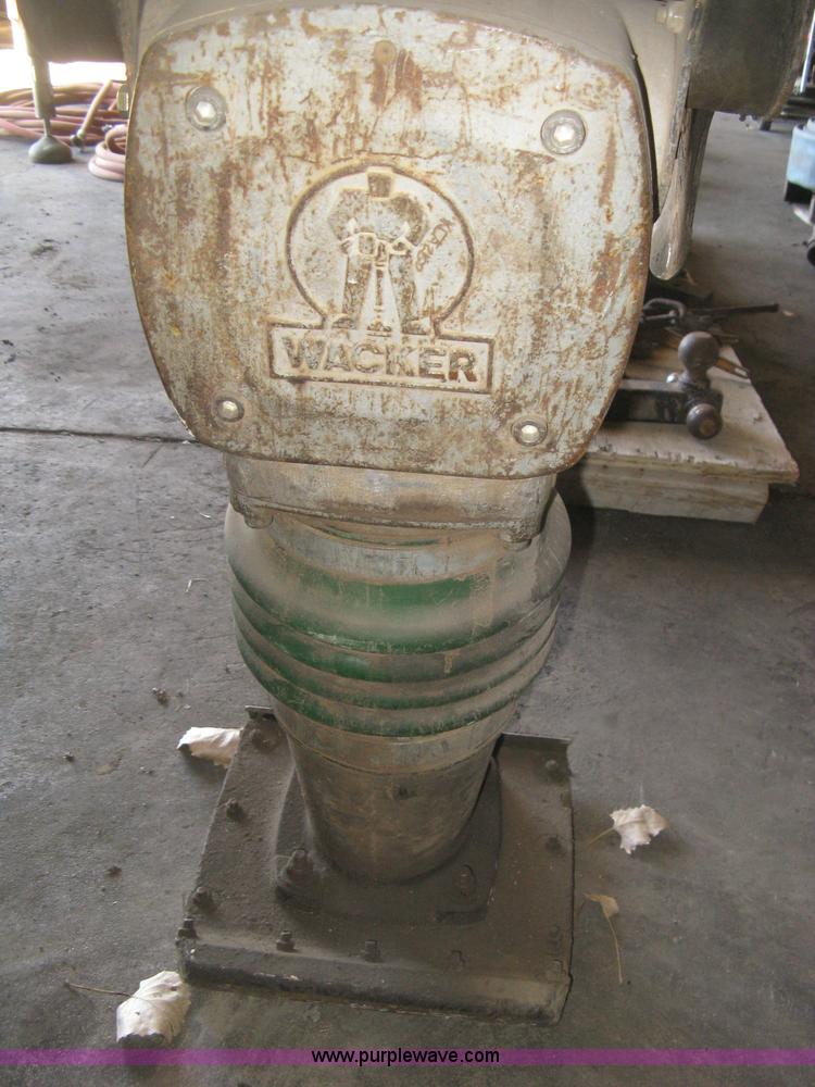 image for item AX9892 Wacker BS62Y compactor