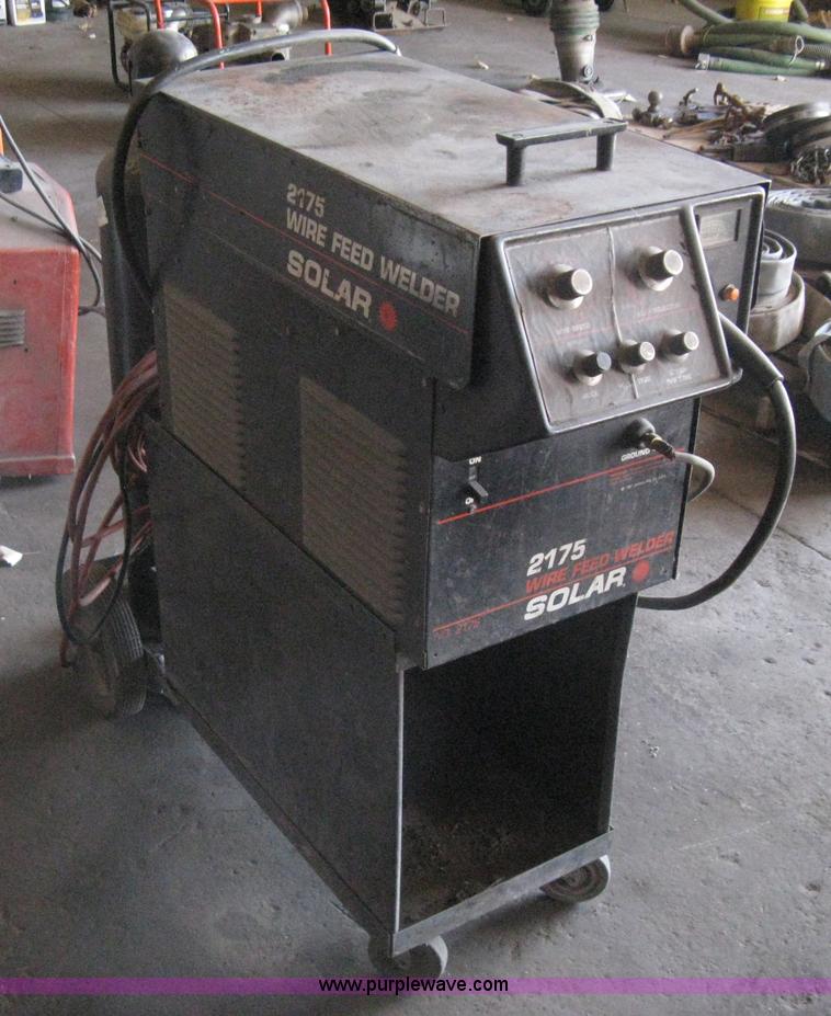 image for item AX9917 Solar 2175 wire feed welder