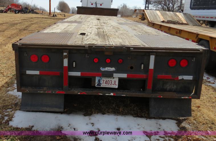image for item B4881 1998 Daco Trailer D25NAR19D drop deck flatbed trailer