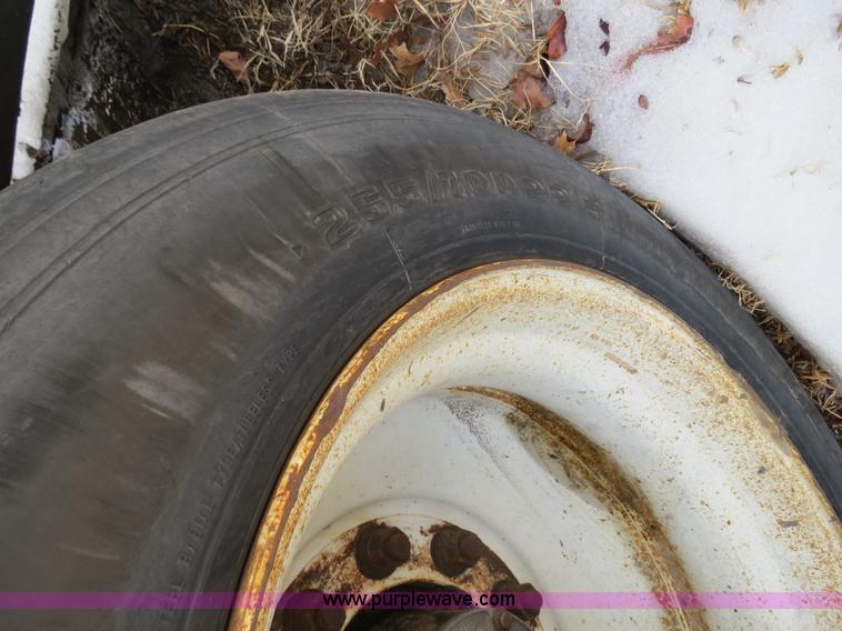 image for item B4881 1998 Daco Trailer D25NAR19D drop deck flatbed trailer