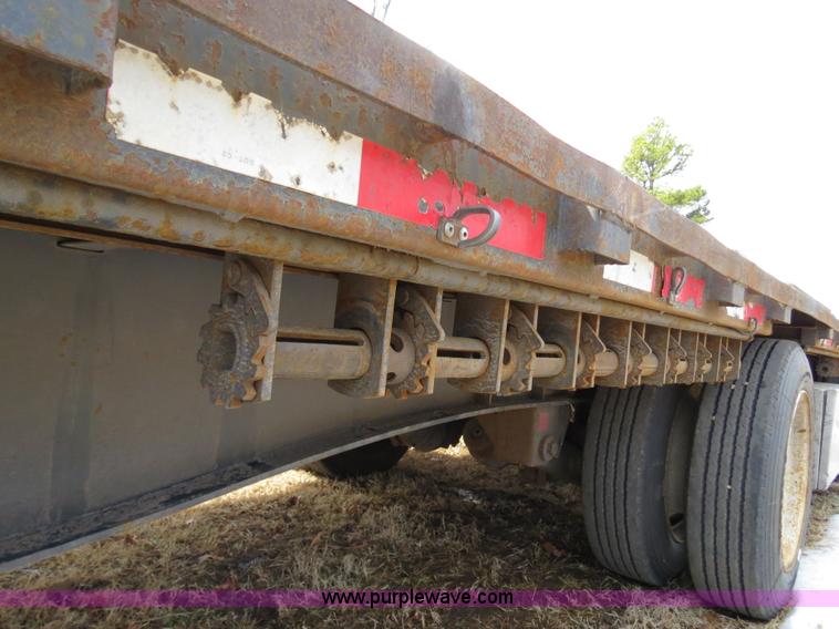 image for item B4881 1998 Daco Trailer D25NAR19D drop deck flatbed trailer