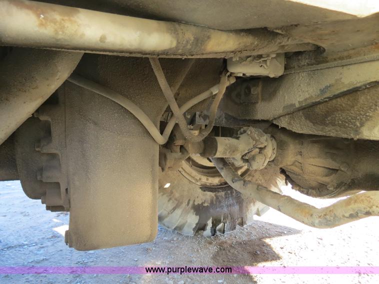 image for item B4889 P & H Century 122 Omega Series 100 22 ton rough terrain crane