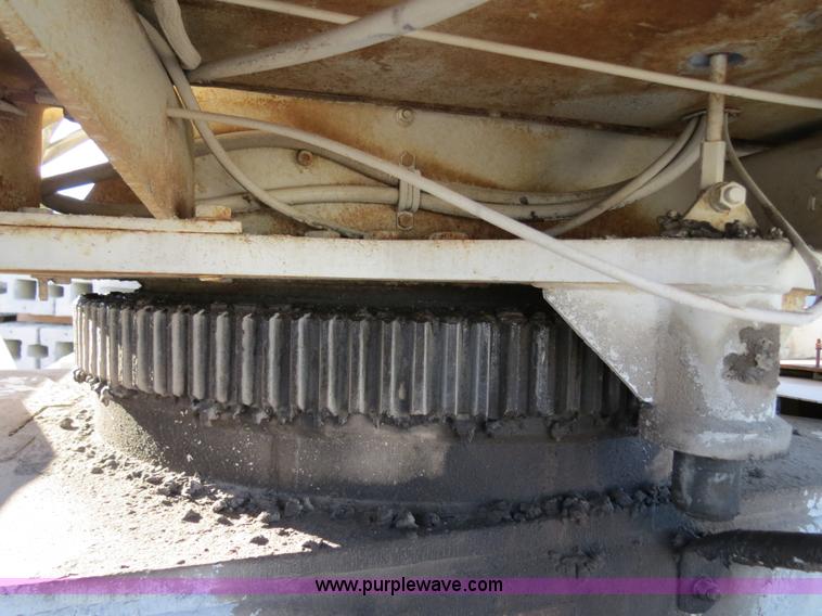 image for item B4889 P & H Century 122 Omega Series 100 22 ton rough terrain crane