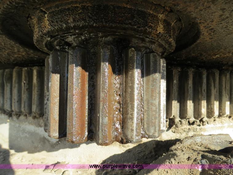 image for item B4889 P & H Century 122 Omega Series 100 22 ton rough terrain crane