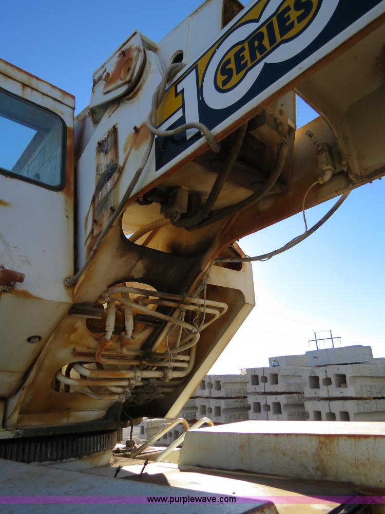 image for item B4889 P & H Century 122 Omega Series 100 22 ton rough terrain crane