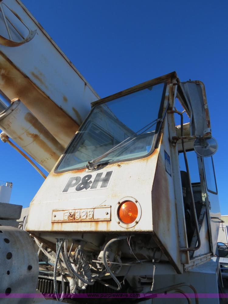 image for item B4889 P & H Century 122 Omega Series 100 22 ton rough terrain crane