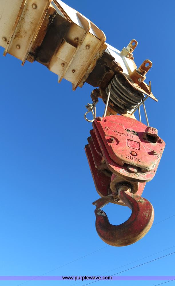 image for item B4889 P & H Century 122 Omega Series 100 22 ton rough terrain crane