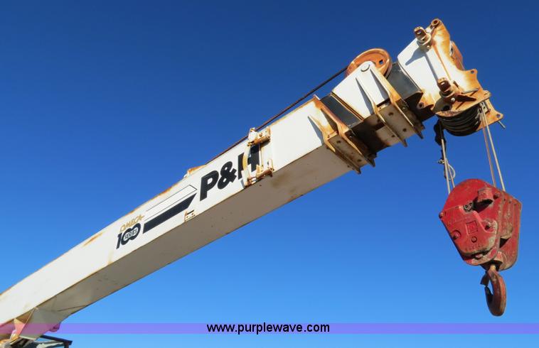 image for item B4889 P & H Century 122 Omega Series 100 22 ton rough terrain crane