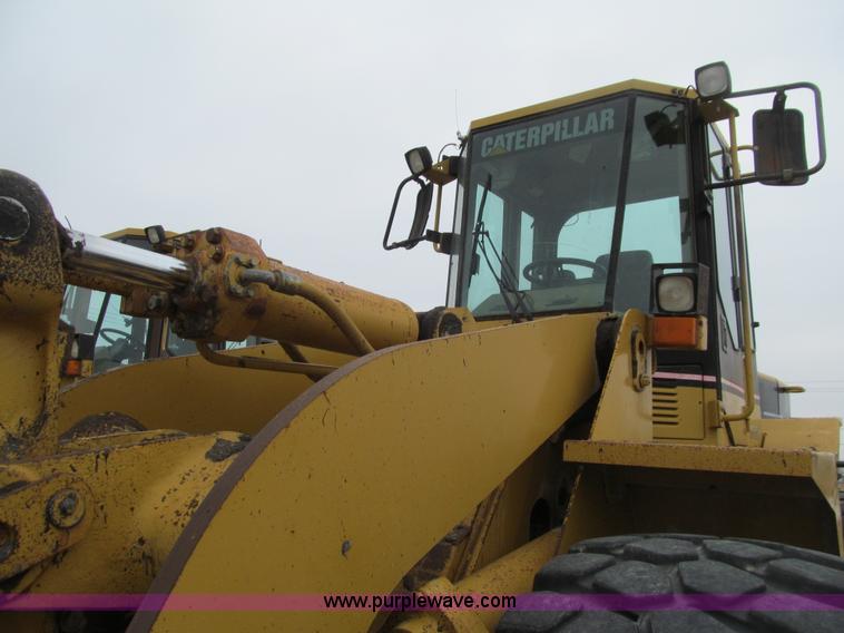 image for item E4669 1995 Caterpillar 960F wheel loader