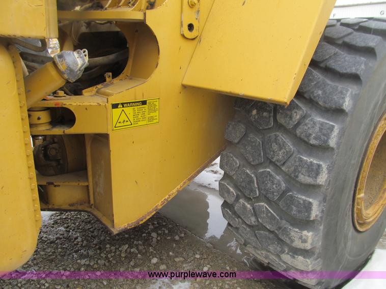 image for item E4669 1995 Caterpillar 960F wheel loader