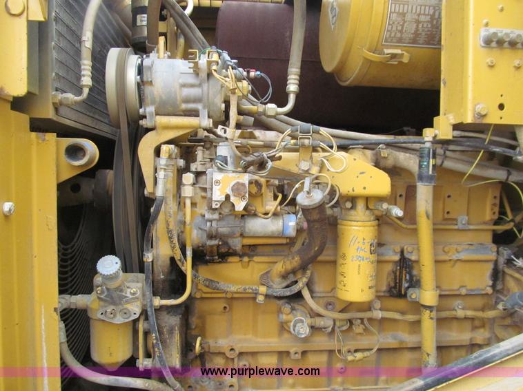 image for item E4669 1995 Caterpillar 960F wheel loader