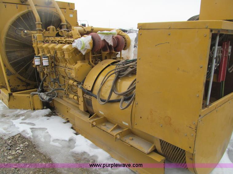 image for item E4670 Caterpillar SR4B generator with Caterpillar 3512 diesel engine