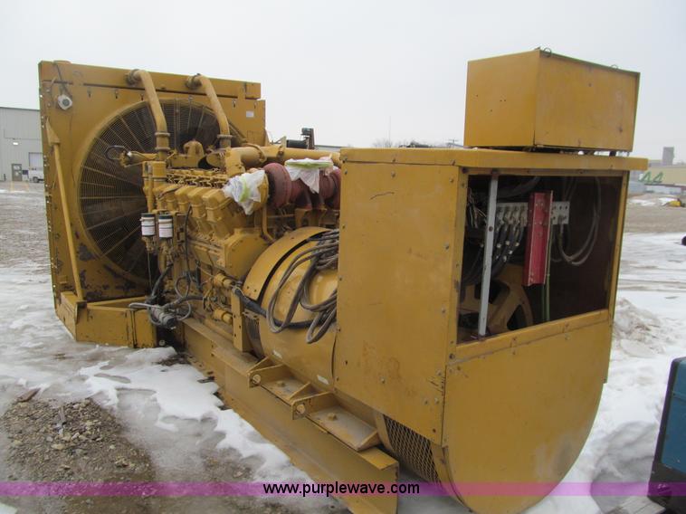 image for item E4670 Caterpillar SR4B generator with Caterpillar 3512 diesel engine