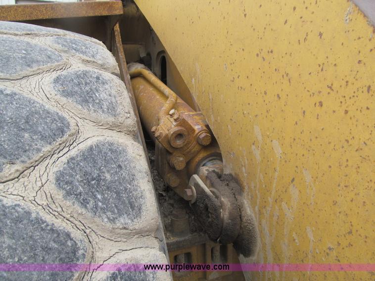 image for item E4672 1993 Caterpillar 970F wheel loader