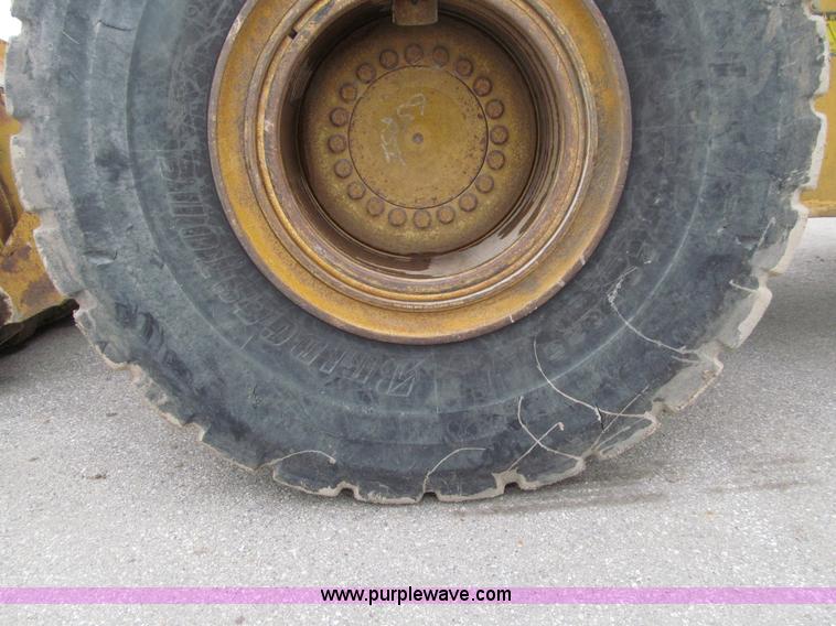 image for item E4672 1993 Caterpillar 970F wheel loader