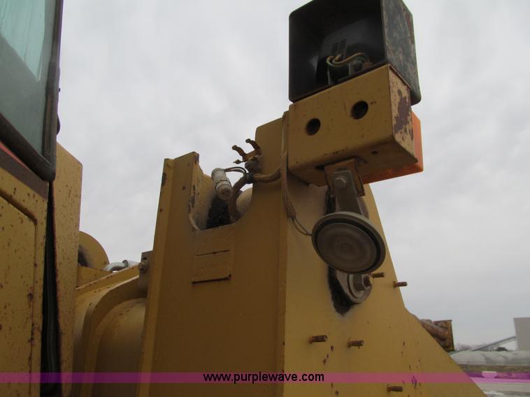 image for item E4672 1993 Caterpillar 970F wheel loader