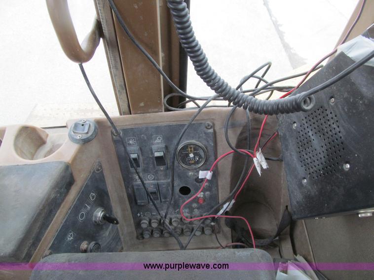 image for item E4672 1993 Caterpillar 970F wheel loader