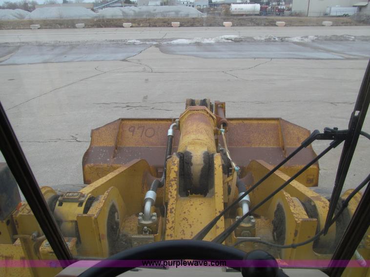 image for item E4672 1993 Caterpillar 970F wheel loader