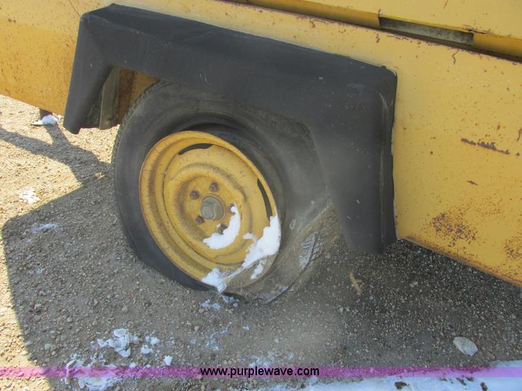 image for item E5294 Atlas Copco XAS85 air compressor