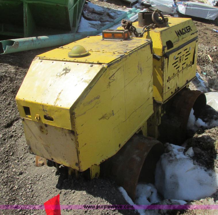 image for item E5320 Wacker RT820 trench compactor