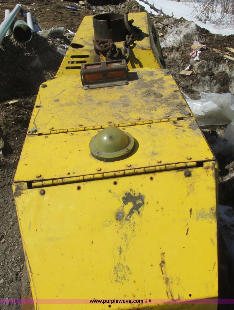 image for item E5320 Wacker RT820 trench compactor