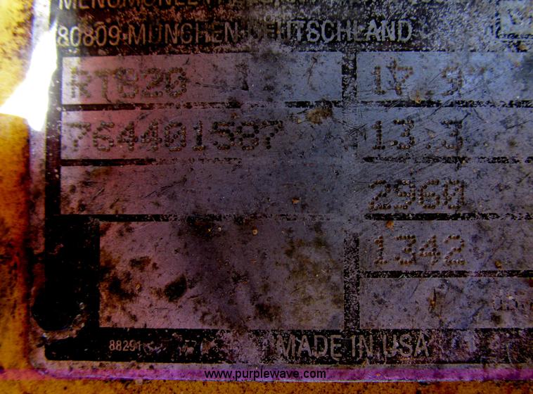 image for item E5320 Wacker RT820 trench compactor