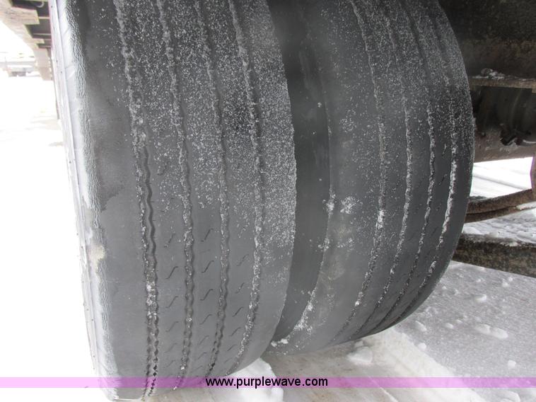 image for item E5323 2007 Cashman C-50 triple axle trailer