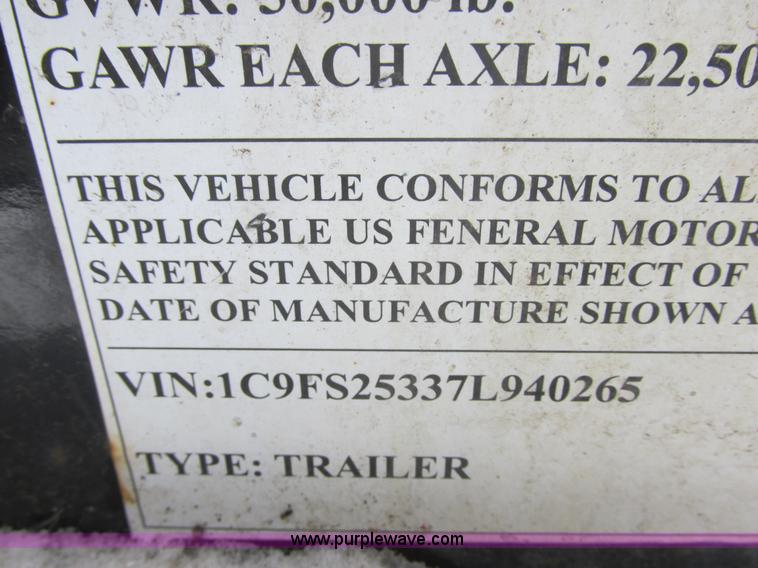 image for item E5323 2007 Cashman C-50 triple axle trailer