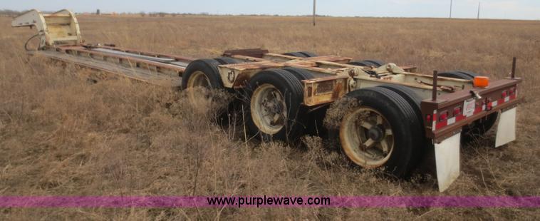 image for item F6835 1982 Talbert 40 ton triple axle detachable trailer