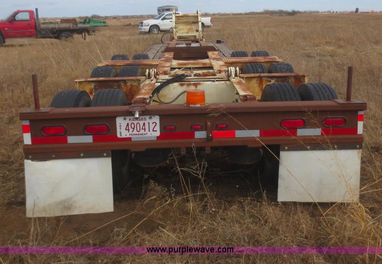 image for item F6835 1982 Talbert 40 ton triple axle detachable trailer