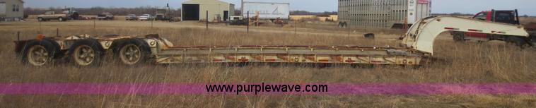 image for item F6835 1982 Talbert 40 ton triple axle detachable trailer