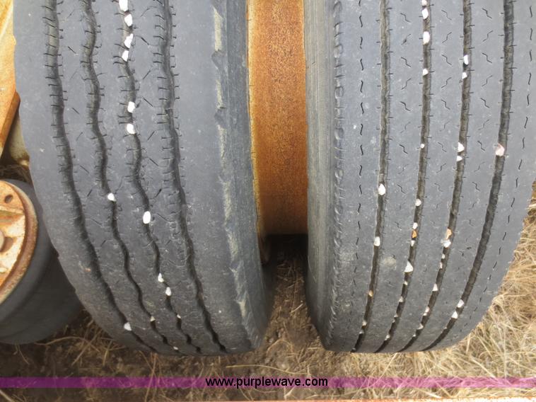 image for item F6835 1982 Talbert 40 ton triple axle detachable trailer