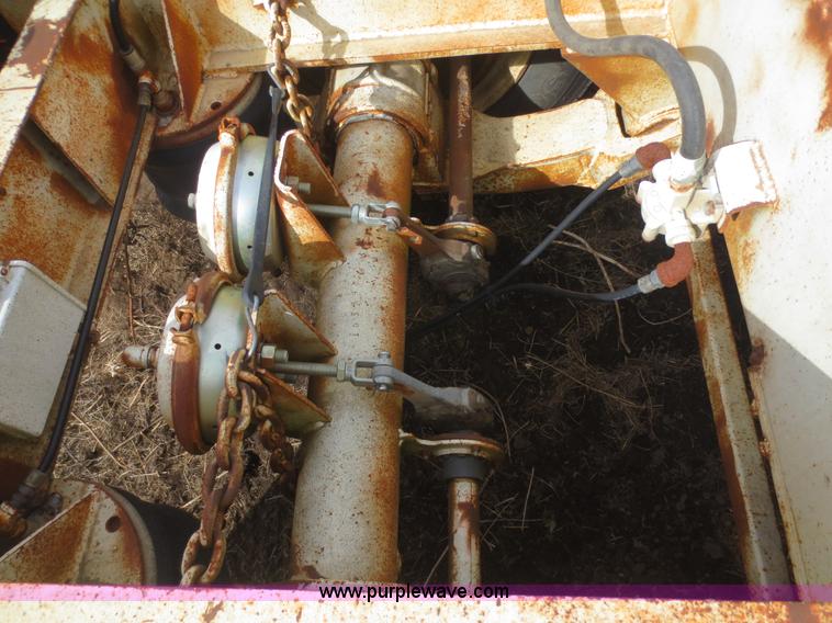 image for item F6835 1982 Talbert 40 ton triple axle detachable trailer