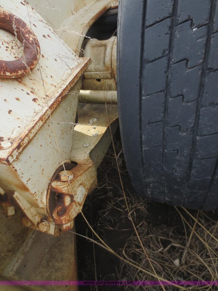 image for item F6835 1982 Talbert 40 ton triple axle detachable trailer