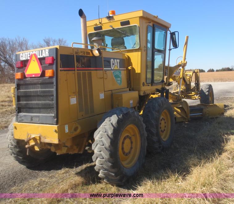 image for item F6836 1999 Caterpillar 120H articulated motor grader