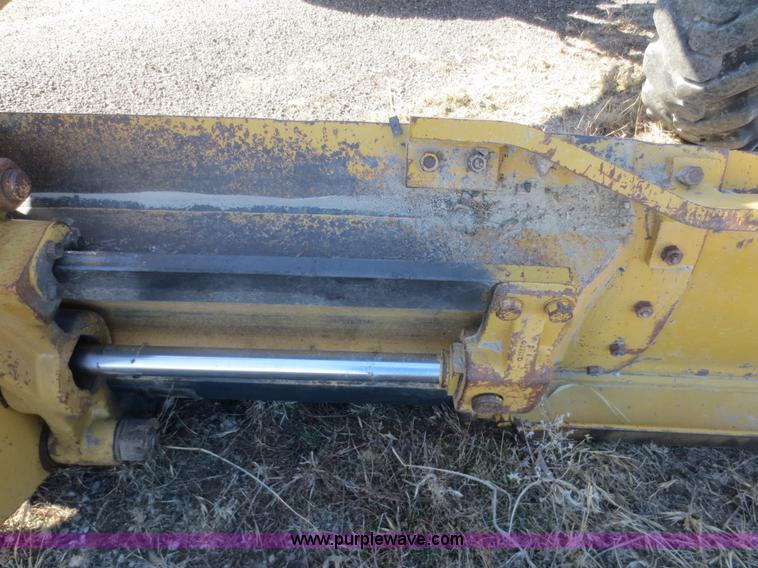 image for item F6836 1999 Caterpillar 120H articulated motor grader