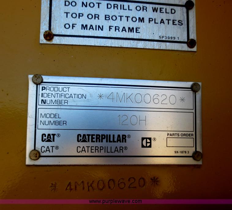 image for item F6836 1999 Caterpillar 120H articulated motor grader