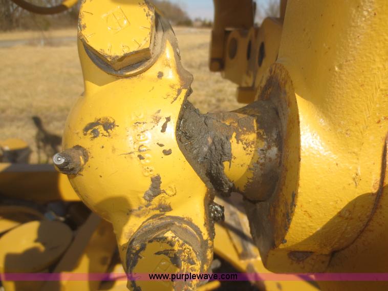 image for item F6836 1999 Caterpillar 120H articulated motor grader