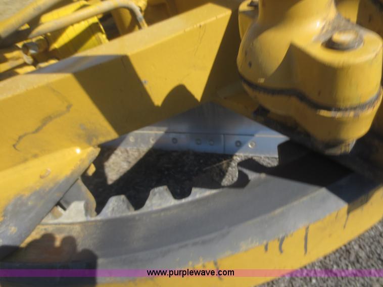 image for item F6836 1999 Caterpillar 120H articulated motor grader