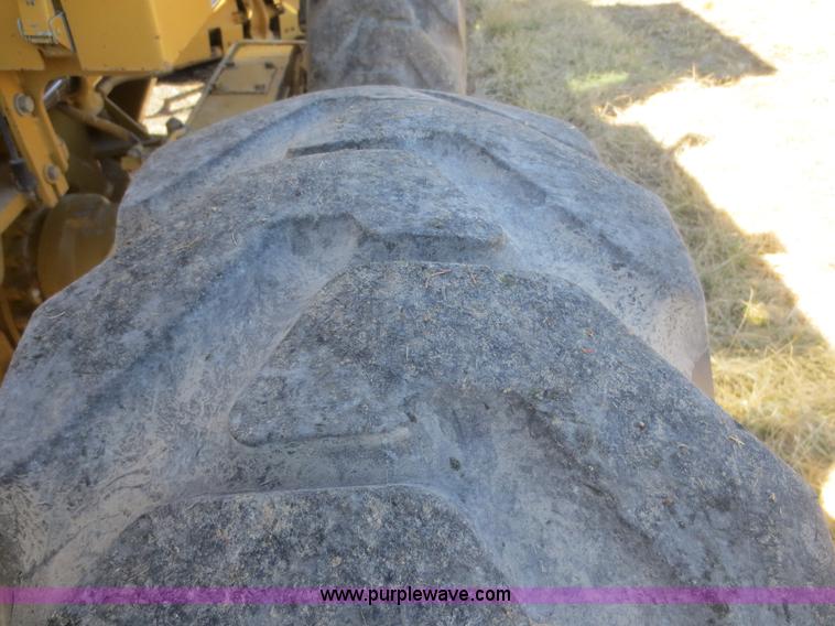 image for item F6836 1999 Caterpillar 120H articulated motor grader