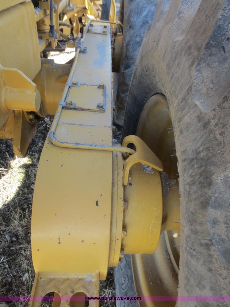 image for item F6836 1999 Caterpillar 120H articulated motor grader