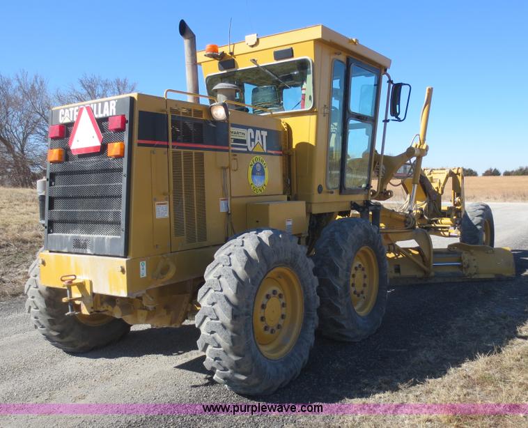 image for item F6837 1998 Caterpillar 120H articulated motor grader