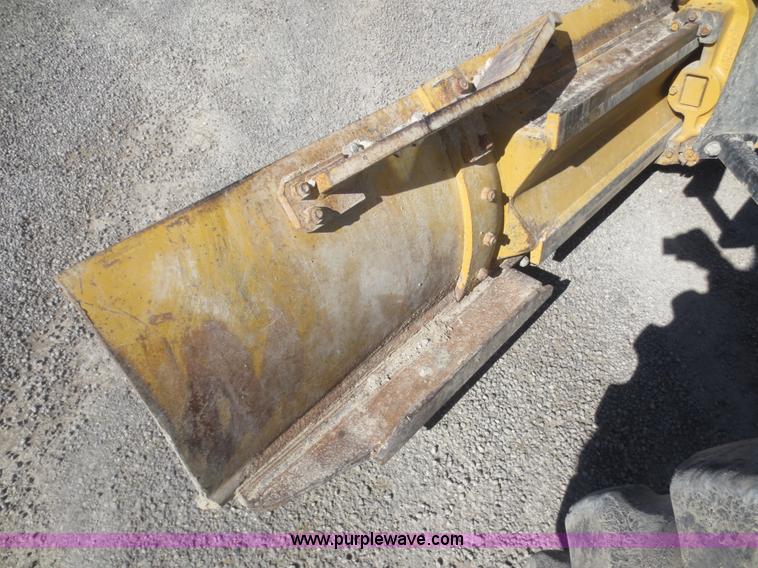 image for item F6837 1998 Caterpillar 120H articulated motor grader