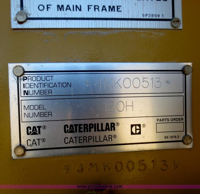 image for item F6837 1998 Caterpillar 120H articulated motor grader