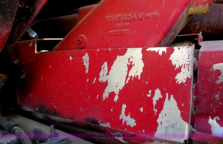 image for item F6845 1981 International S2200 flatbed truck