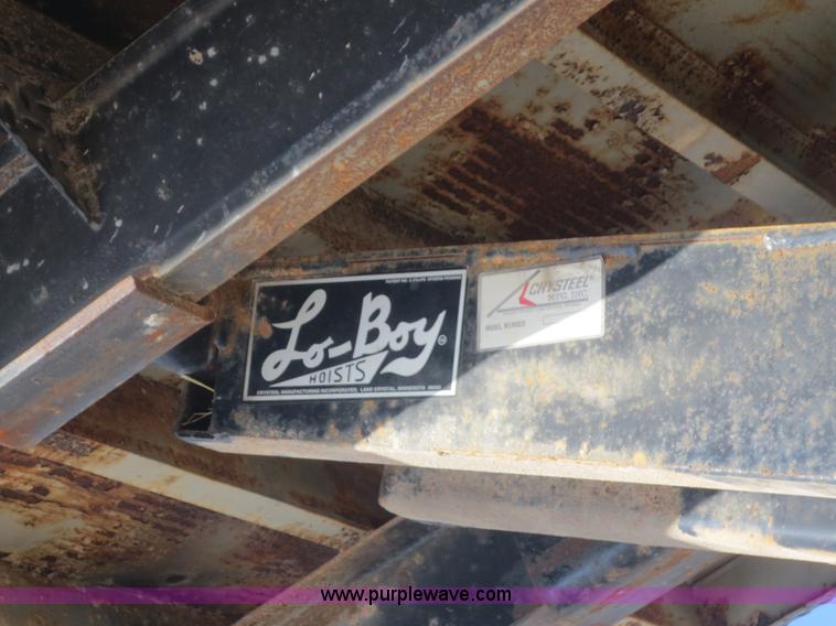 image for item F6845 1981 International S2200 flatbed truck