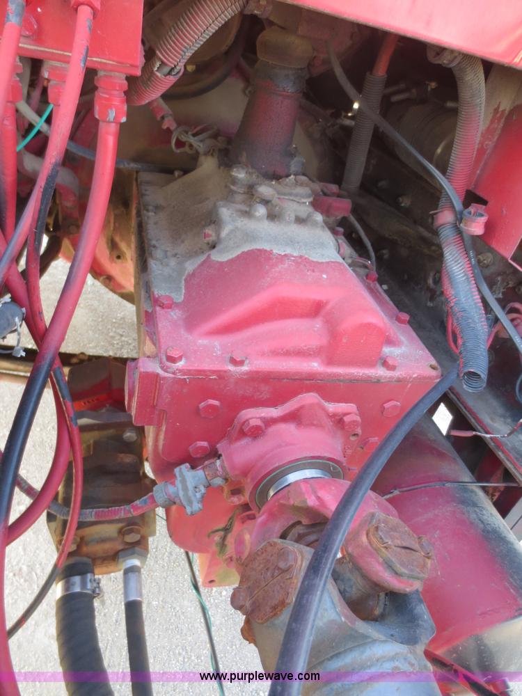 image for item F6845 1981 International S2200 flatbed truck