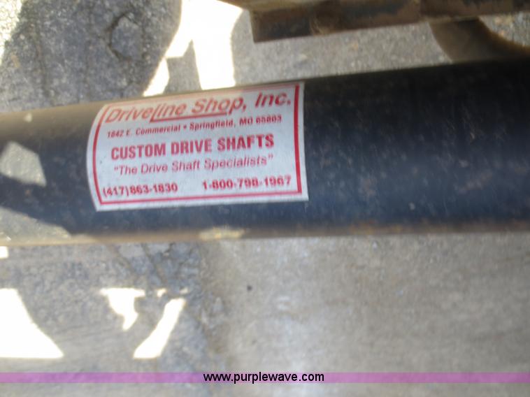 image for item F6845 1981 International S2200 flatbed truck