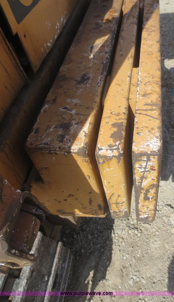 image for item F6846 1991 Case 855D track loader